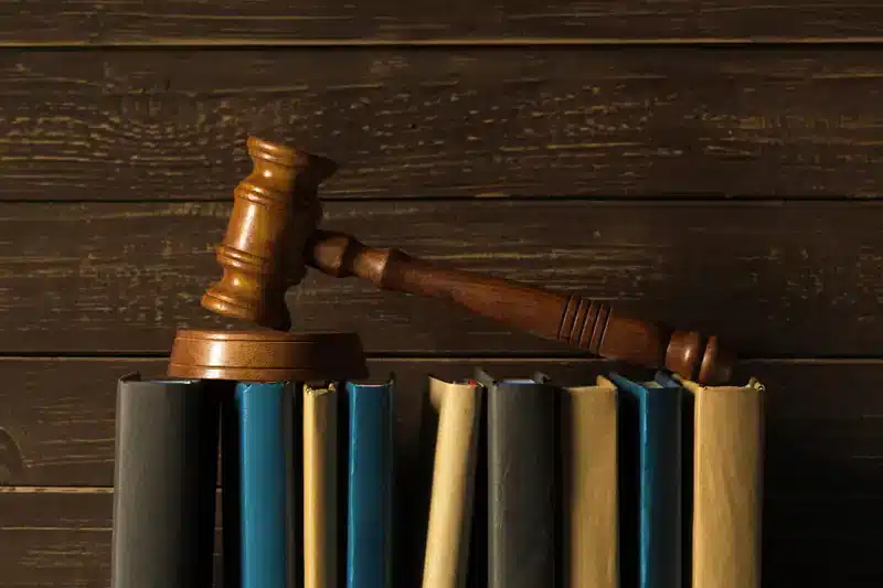 آموزش دریافت مانداموس در کشور کانادا